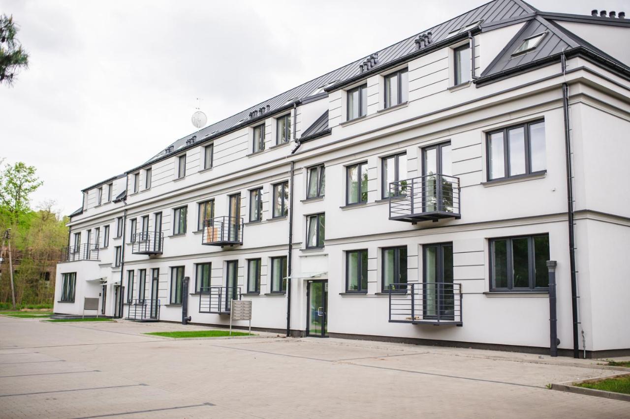 Apartamenty Osmolice W Stawach Deblin Bagian luar foto