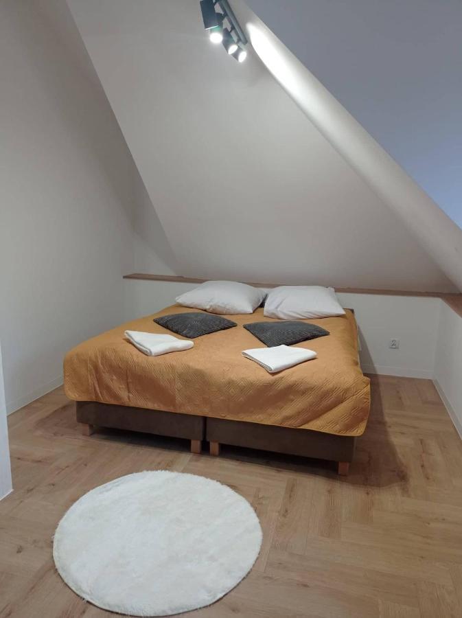 Apartamenty Osmolice W Stawach Deblin Bagian luar foto