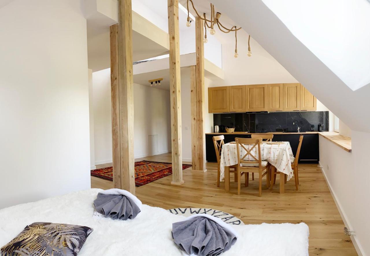 Apartamenty Osmolice W Stawach Deblin Bagian luar foto