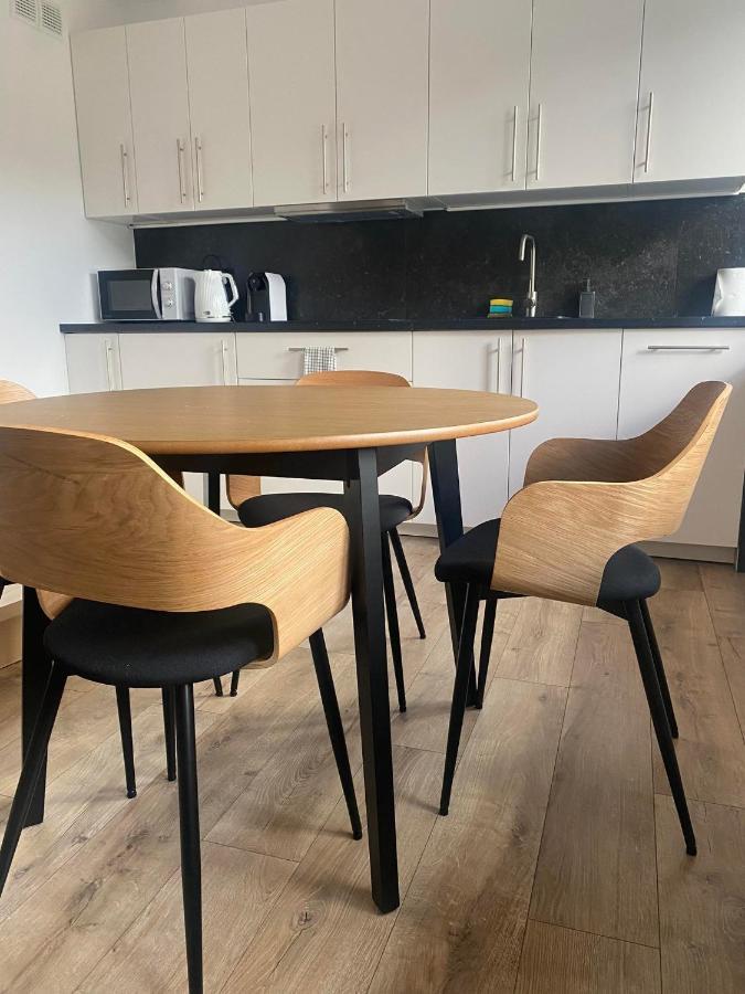 Apartamenty Osmolice W Stawach Deblin Bagian luar foto